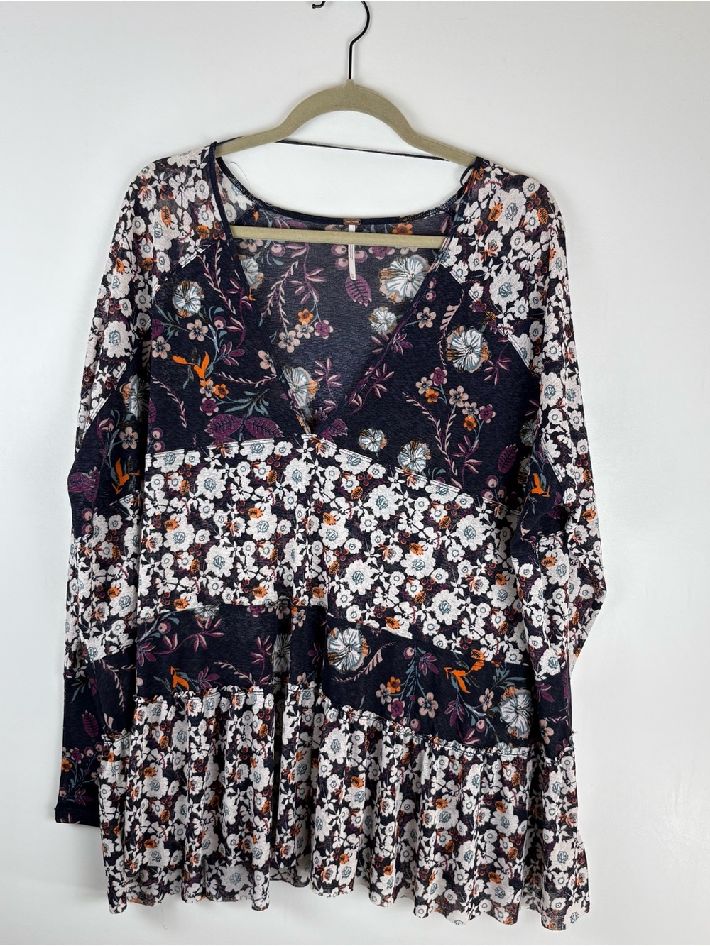Free People Womens Medium Blouse Floral V Neck Babydoll Tunic Top Oversized